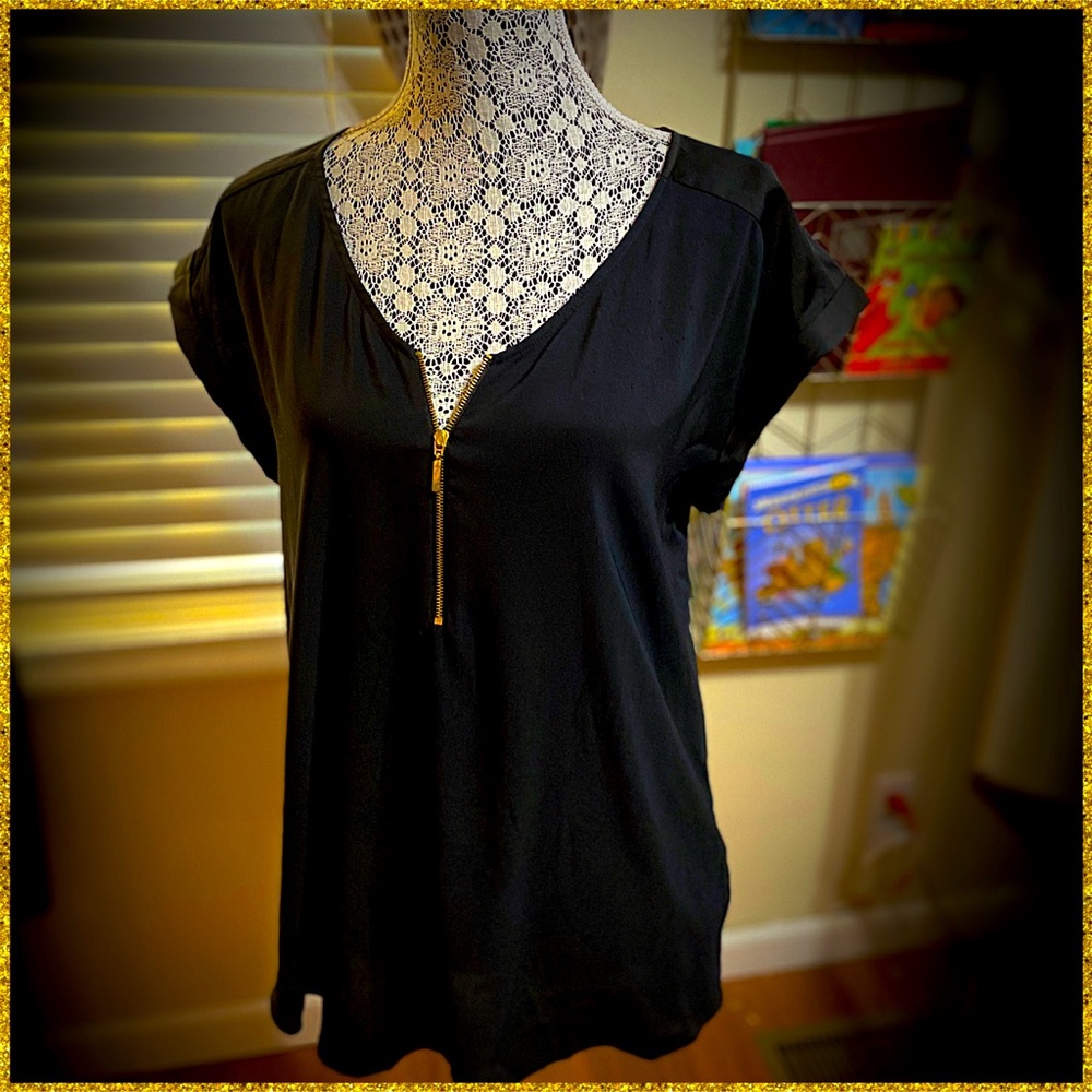 Express Blouse, Black with Gold Zipper Size L